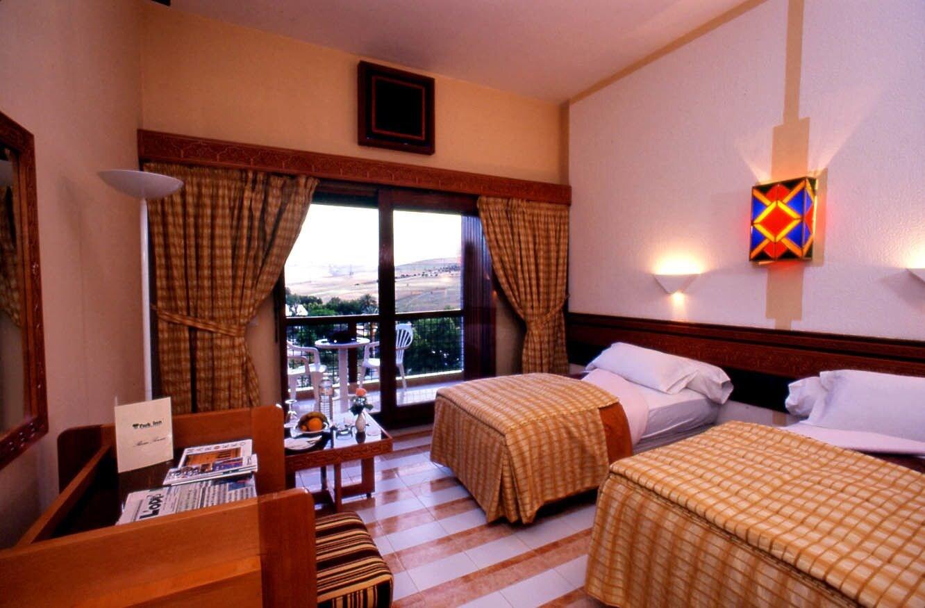 Sidi Harazem Hotel Bagian luar foto