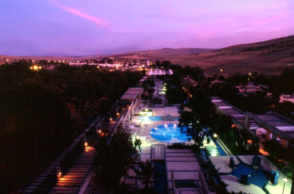Sidi Harazem Hotel Bagian luar foto