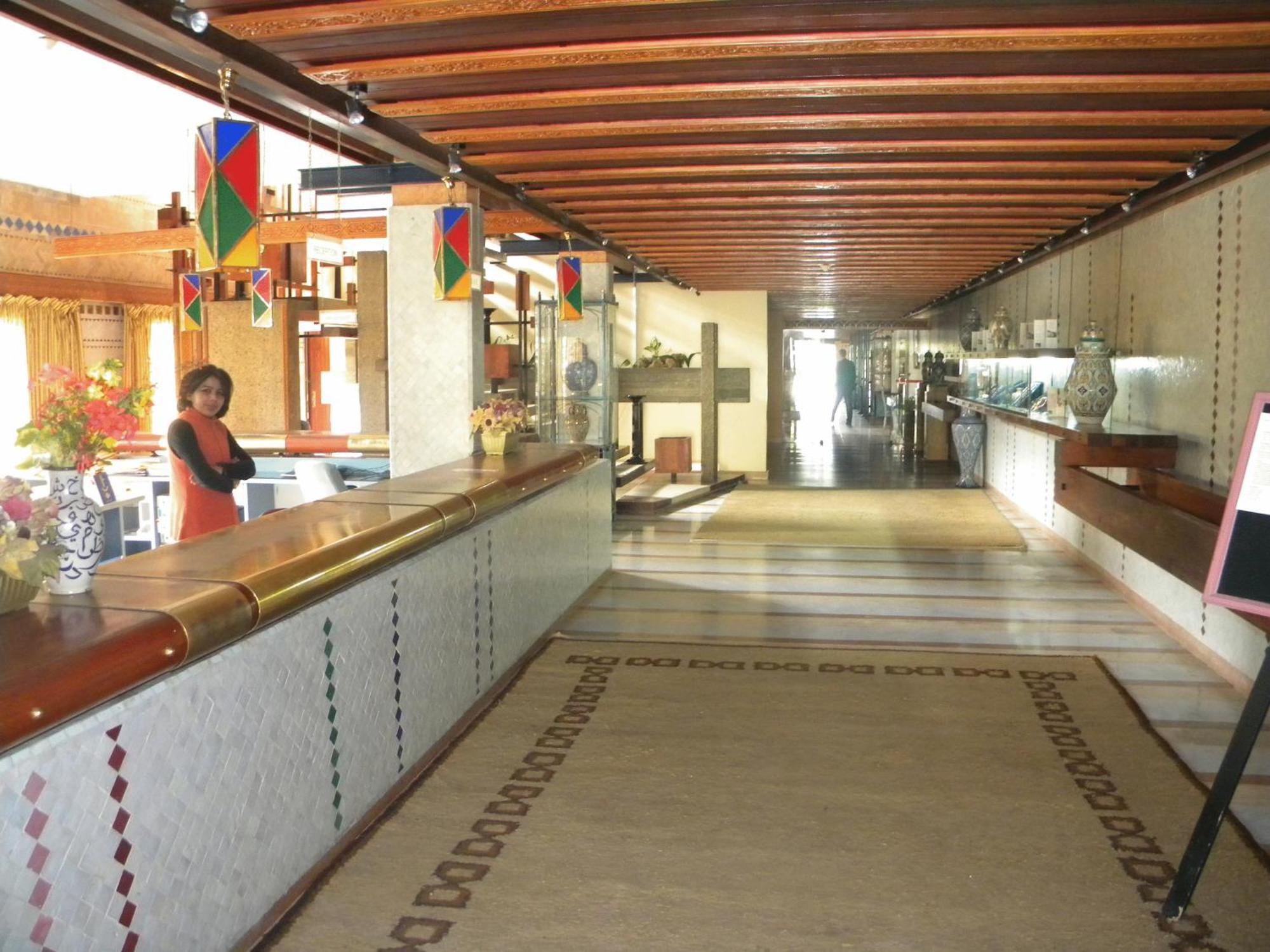 Sidi Harazem Hotel Bagian luar foto